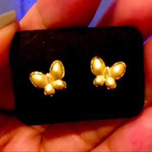 18 K Saudi Gold Real Gold Pawnable Never Worn